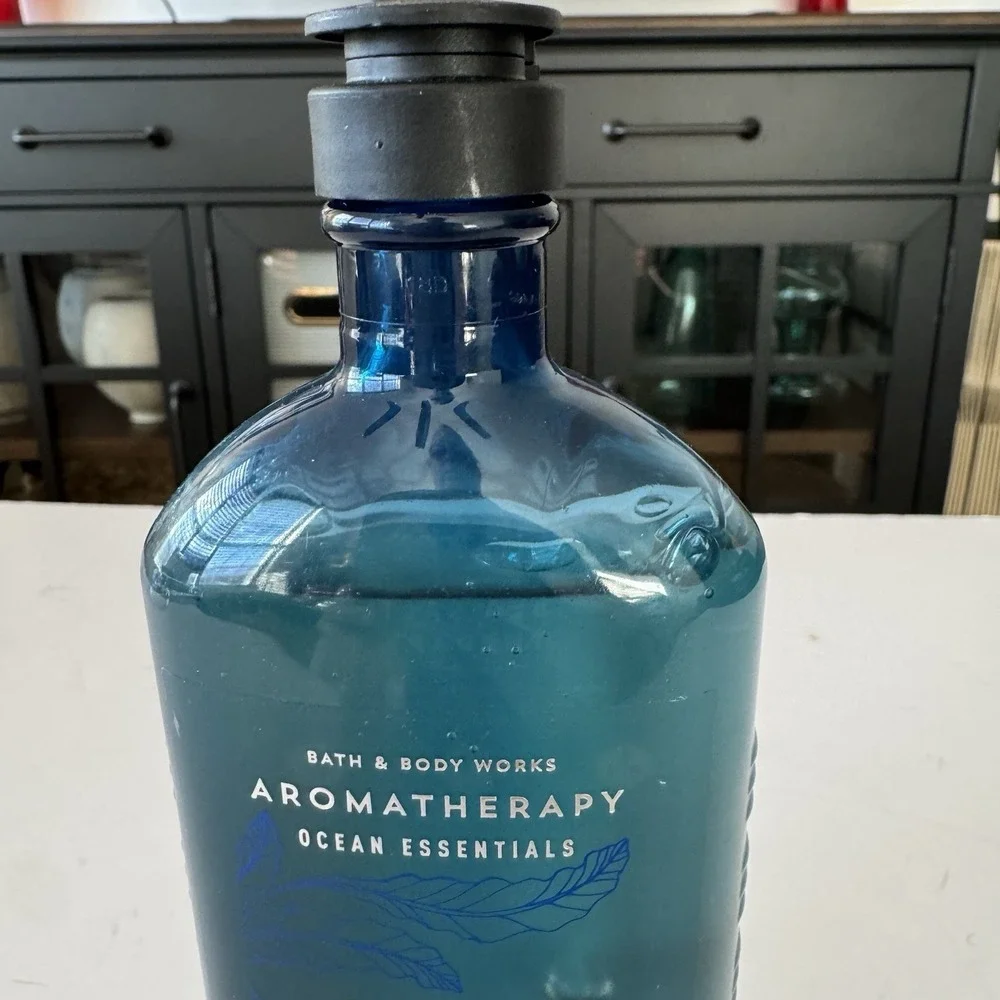 Bath & Body Works Mimosa Spearmint Sea Salt Therapy Body Wash 8 oz RARE New BBW